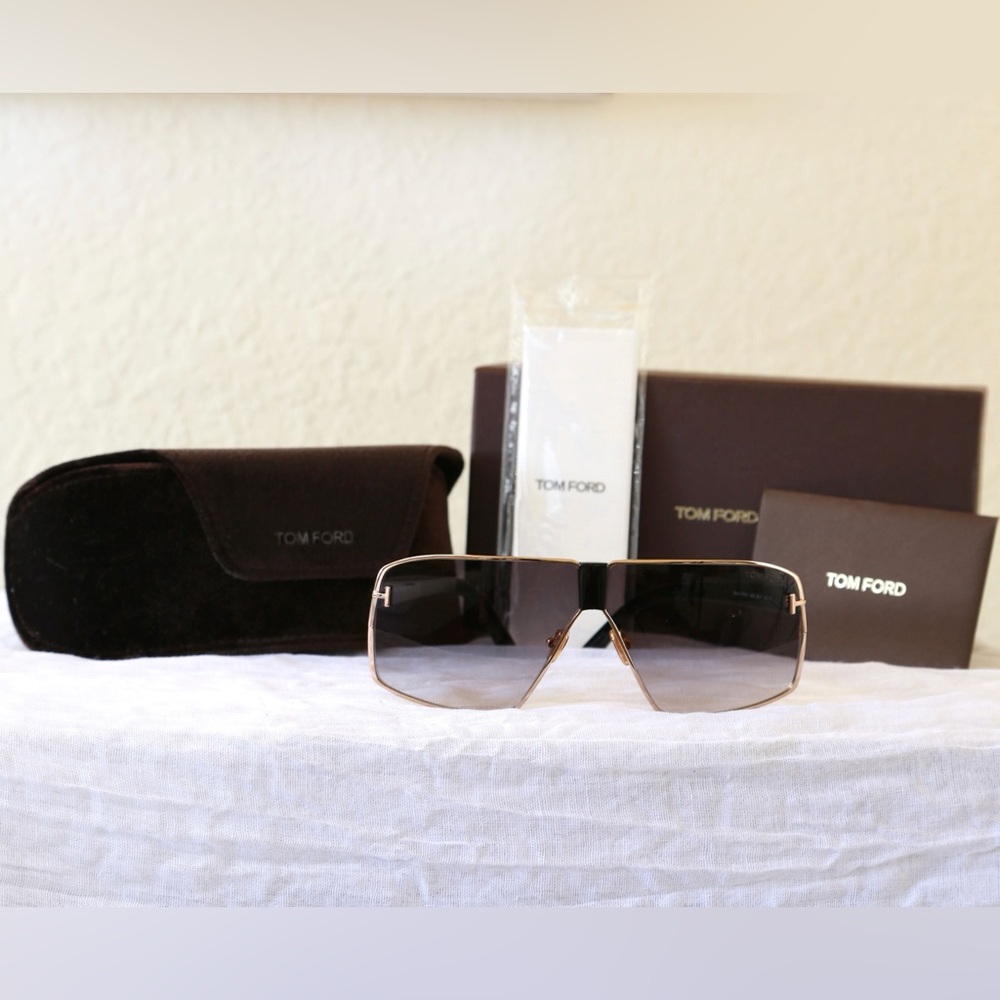 Authentic Tom Ford Reno TF911 Sunglasses with Gold Accents